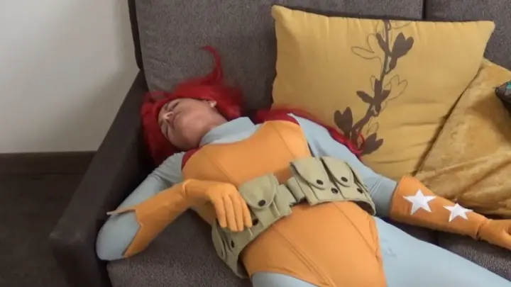 Redhead and brunette lesbians fuck in living room and hallway
